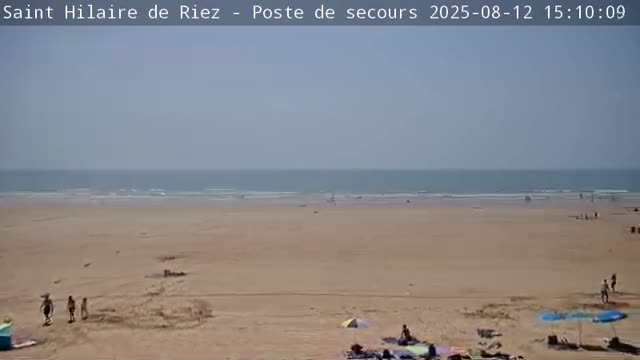 Saint-Hilaire-de-Riez,  Plage des Soxiante Bornes-Salins-Becs-Mouttes-Pege Beaches Live Cam - 	Les Sables-d'Olonne, Vendée, Pays de la Loire, France