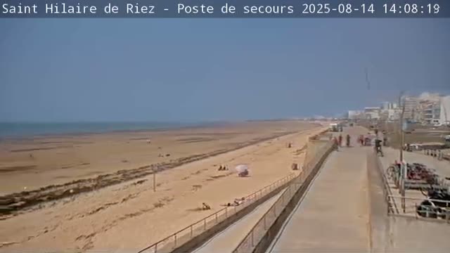 Saint-Hilaire-de-Riez,  Plage des Soxiante Bornes-Salins-Becs-Mouttes-Pege Beaches Live Cam - 	Les Sables-d'Olonne, Vendée, Pays de la Loire, France