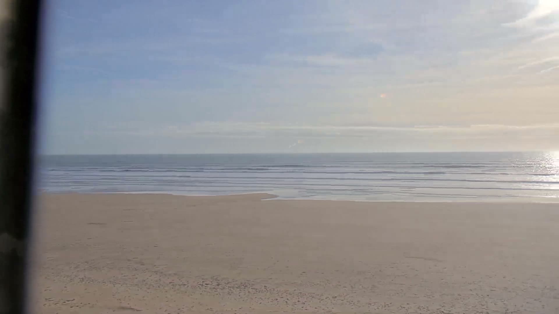Saint-Hilaire-de-Riez,  Plage des Soxiante Bornes-Salins-Becs-Mouttes-Pege Beaches Live Cam - Les Sables-d'Olonne, Vendée, Pays de la Loire, France