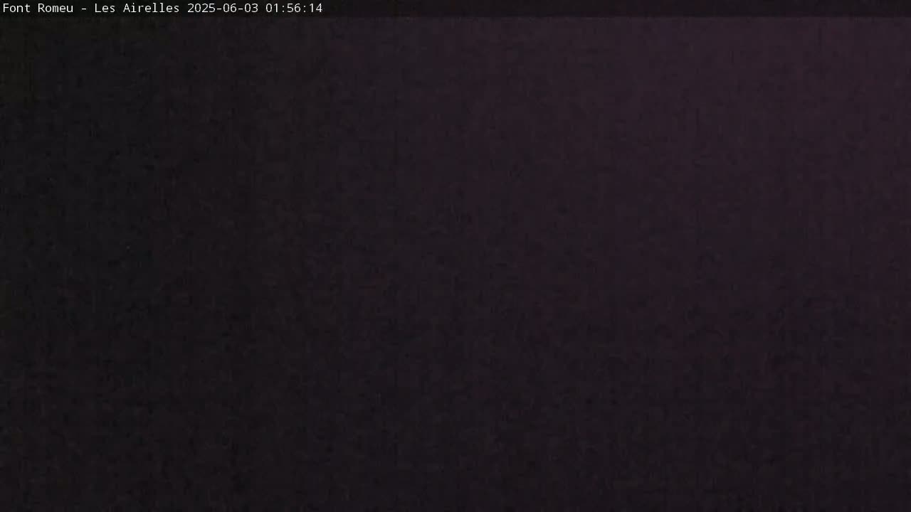 Font Romeu Pyrenees 2000 m Les Airelles Ski Slopes Live Cam - Prades, Pyrenees-Orientales, Occitanie, France