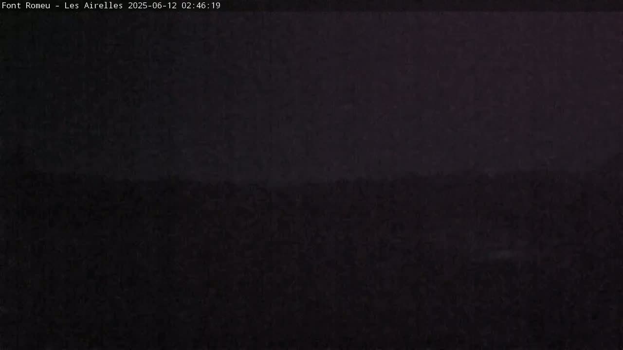 Font Romeu Pyrenees 2000 m Les Airelles Ski Slopes Live Cam - Prades, Pyrenees-Orientales, Occitanie, France