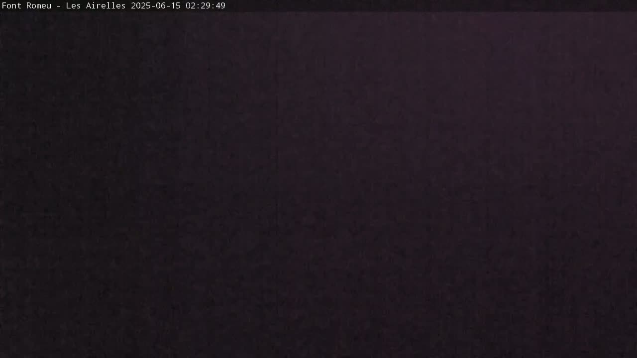 Font Romeu Pyrenees 2000 m Les Airelles Ski Slopes Live Cam - Prades, Pyrenees-Orientales, Occitanie, France