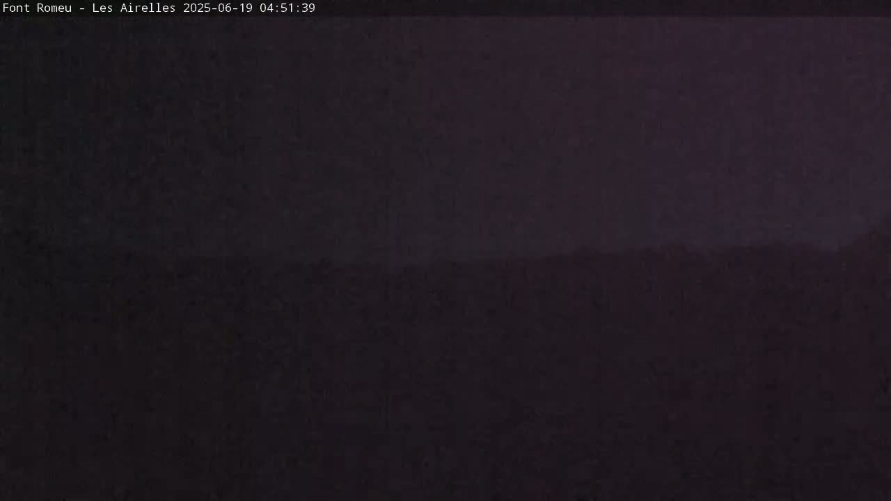 Font Romeu Pyrenees 2000 m Les Airelles Ski Slopes Live Cam - Prades, Pyrenees-Orientales, Occitanie, France