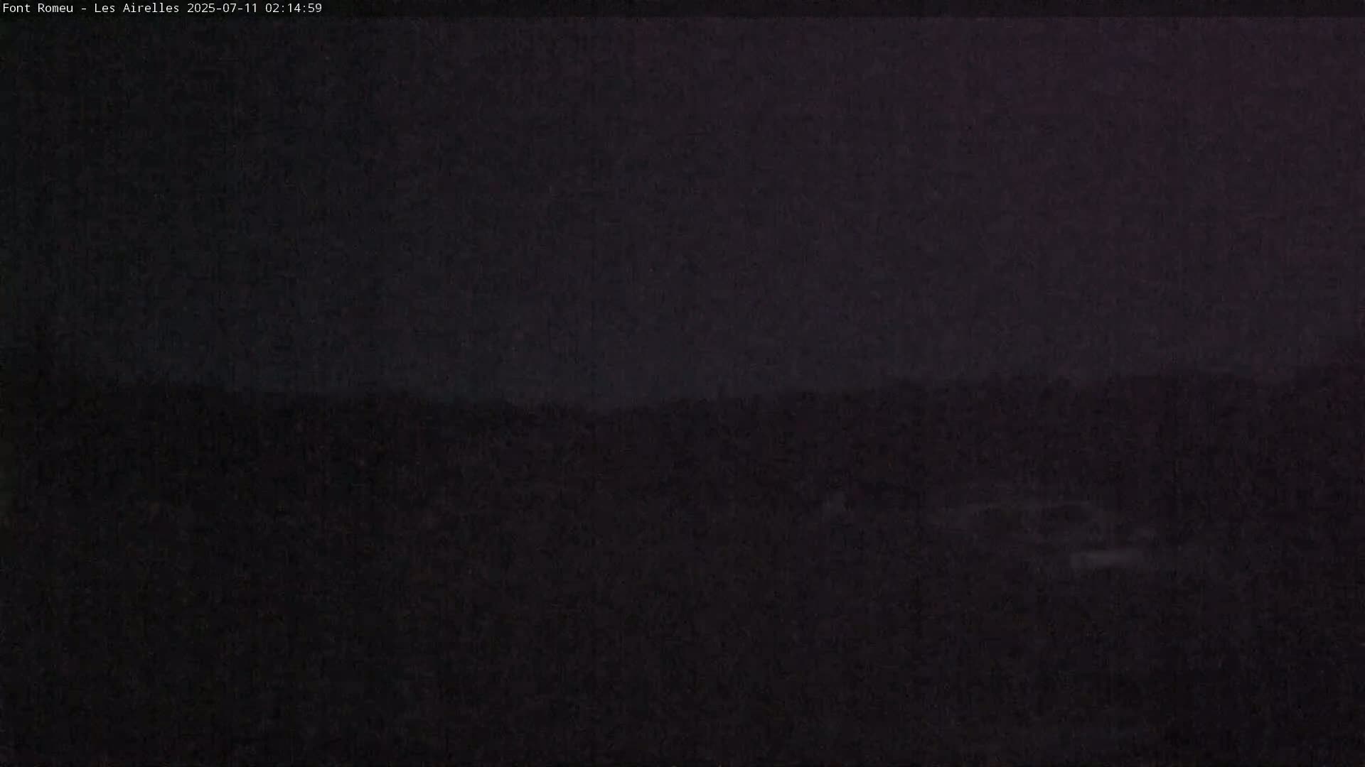Font Romeu Pyrenees 2000 m Les Airelles Ski Slopes Live Cam - Prades, Pyrenees-Orientales, Occitanie, France