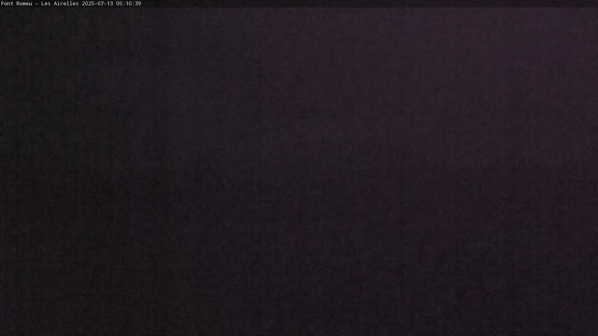 Font Romeu Pyrenees 2000 m Les Airelles Ski Slopes Live Cam - Prades, Pyrenees-Orientales, Occitanie, France