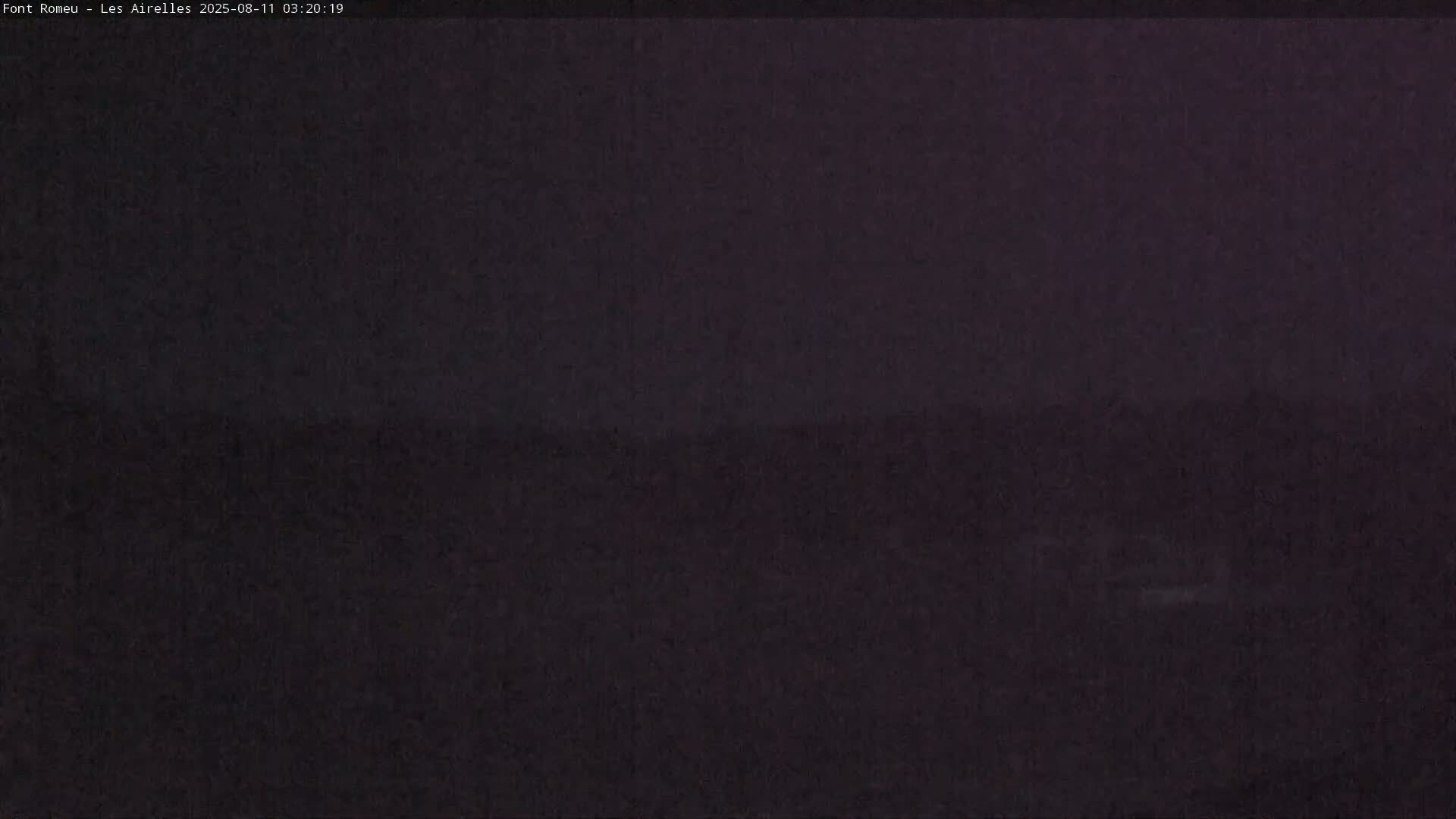 Font Romeu Pyrenees 2000 m Les Airelles Ski Slopes Live Cam - Prades, Pyrenees-Orientales, Occitanie, France