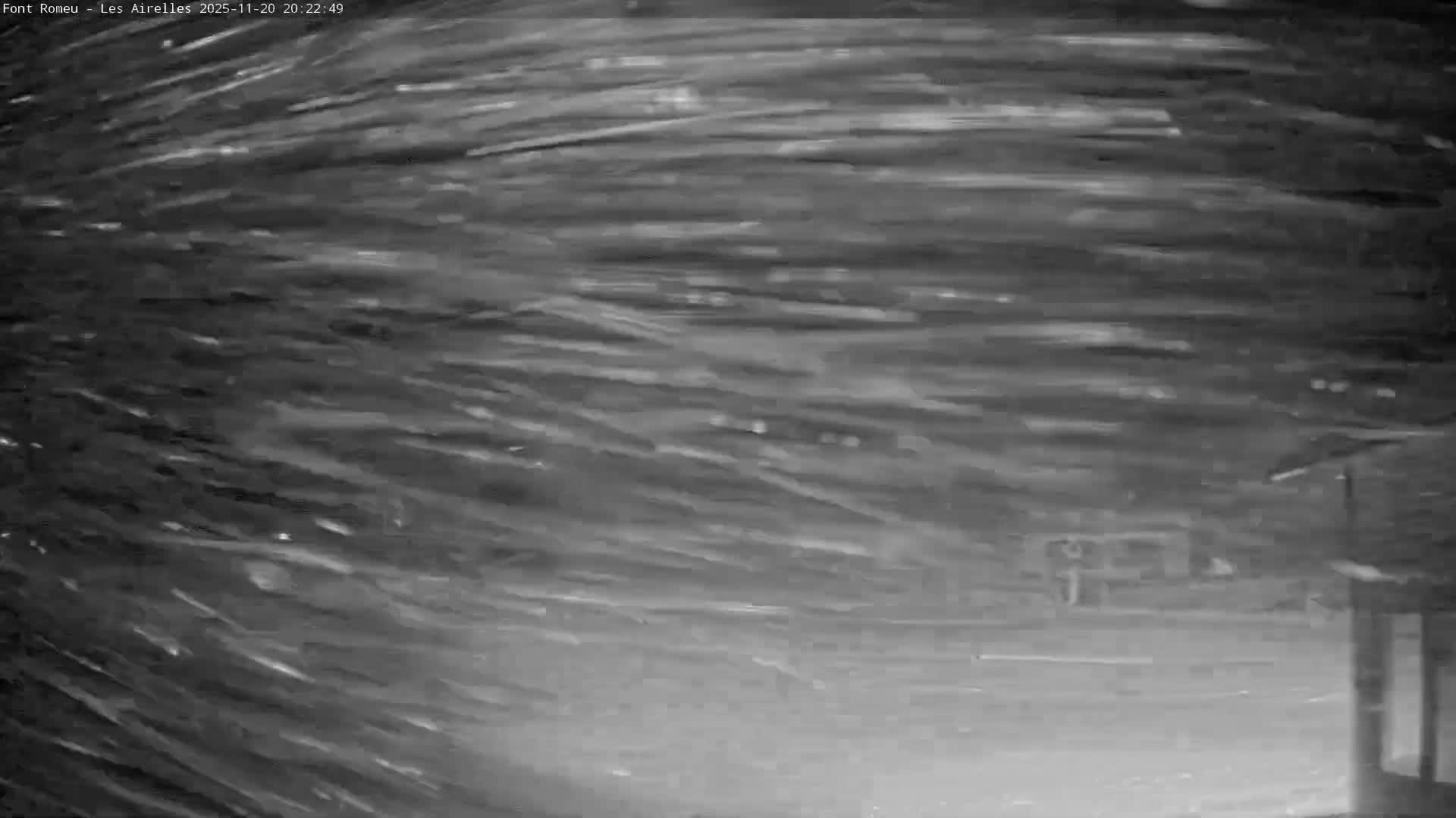 Font Romeu Pyrenees 2000 m Les Airelles Ski Slopes Live Cam - Prades, Pyrenees-Orientales, Occitanie, France