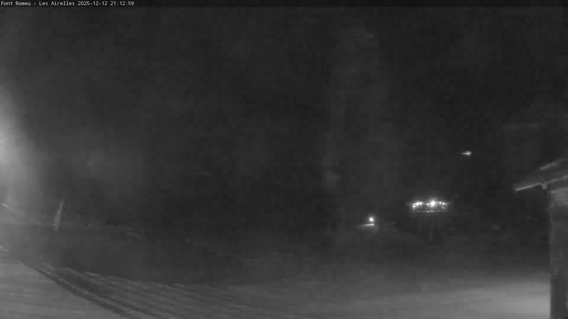 Font Romeu Pyrenees 2000 m Les Airelles Ski Slopes Live Cam - Prades, Pyrenees-Orientales, Occitanie, France