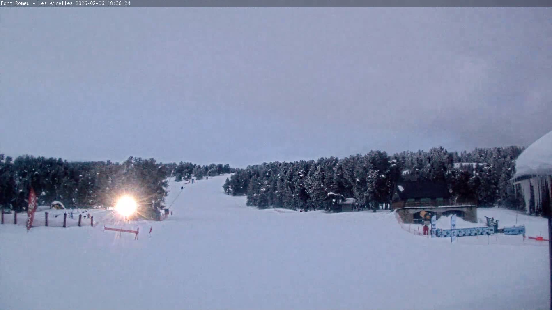 Font Romeu Pyrenees 2000 m Les Airelles Ski Slopes Live Cam - Prades, Pyrenees-Orientales, Occitanie, France