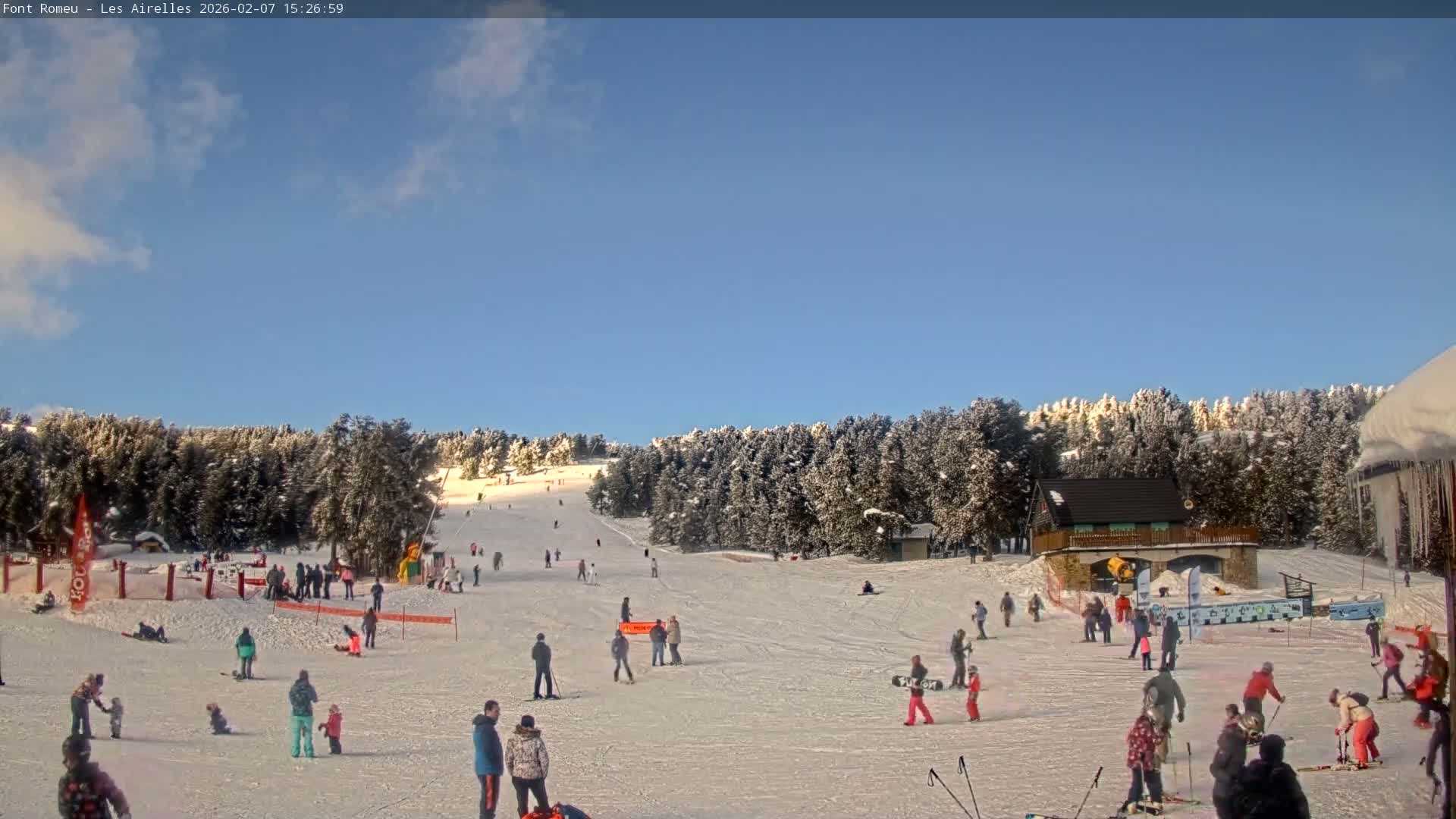 Font Romeu Pyrenees 2000 m Les Airelles Ski Slopes Live Cam - Prades, Pyrenees-Orientales, Occitanie, France