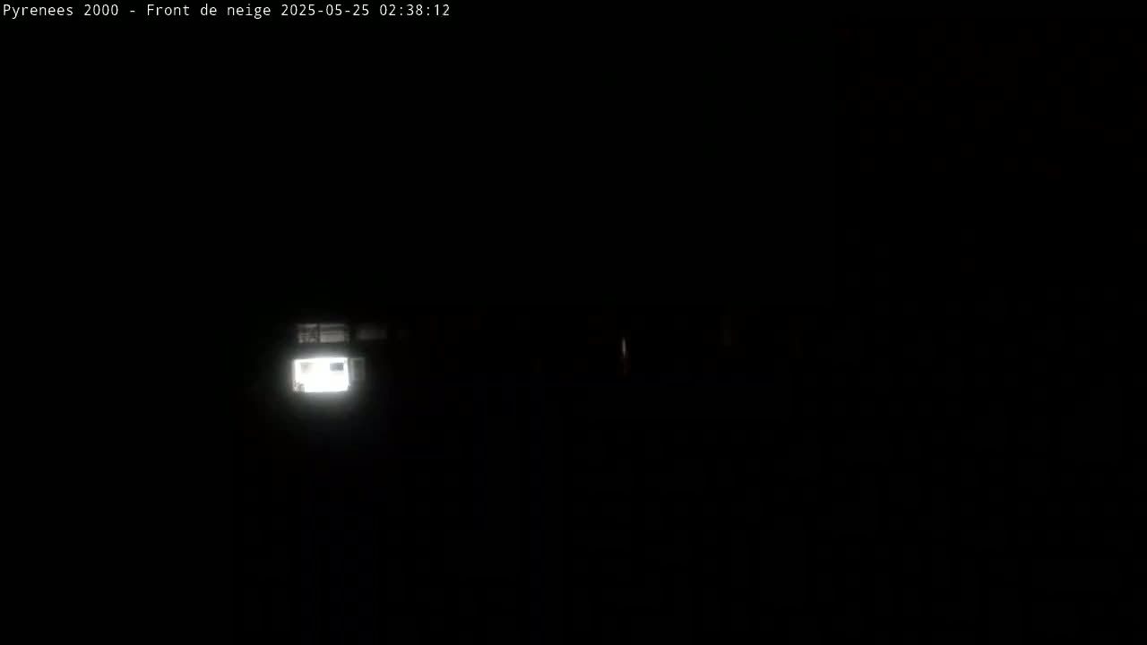 Bolquere, Pyrenees 2000  Ski Center & Ski Slopes Live Cam - Prades, Pyrenees-Orientales, Occitanie, France