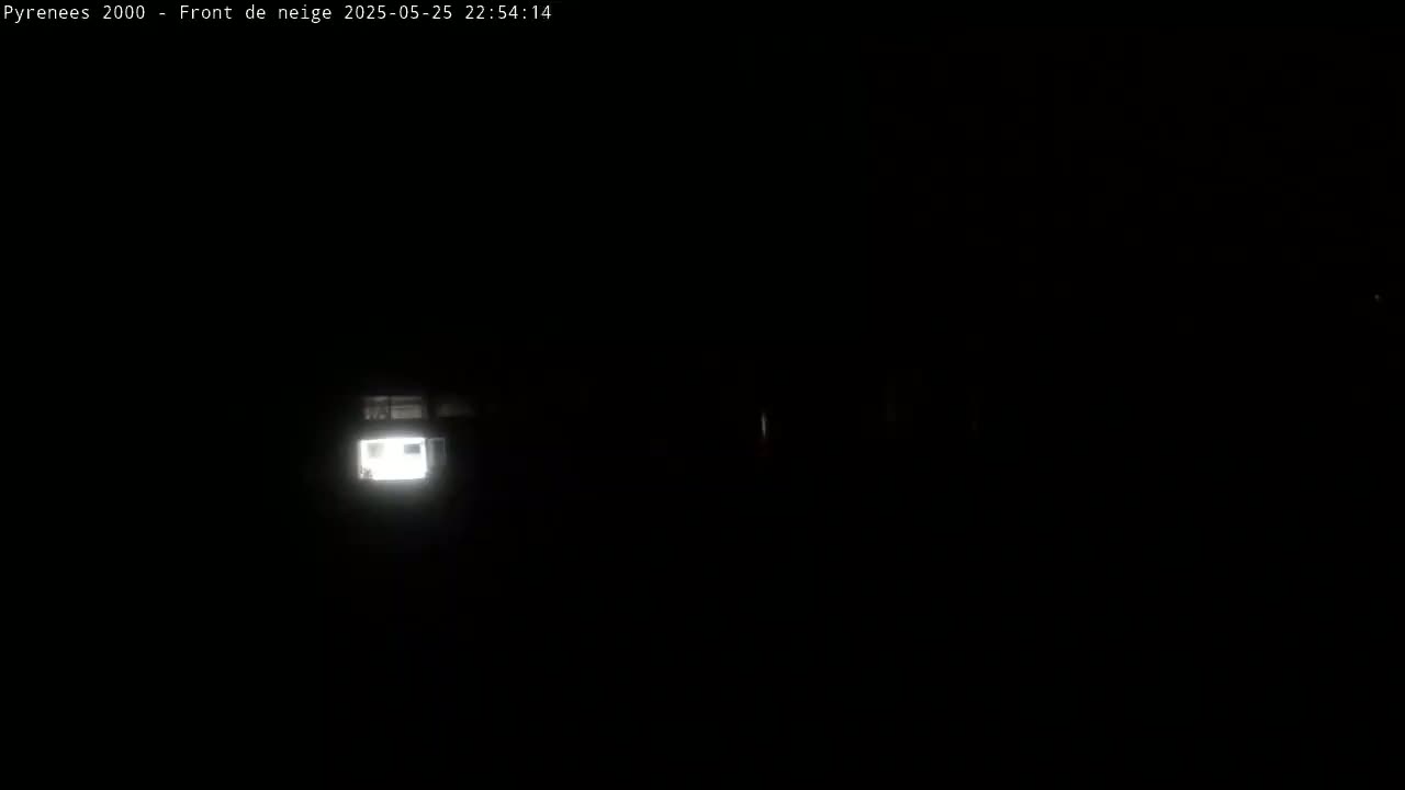 Bolquere, Pyrenees 2000  Ski Center & Ski Slopes Live Cam - Prades, Pyrenees-Orientales, Occitanie, France