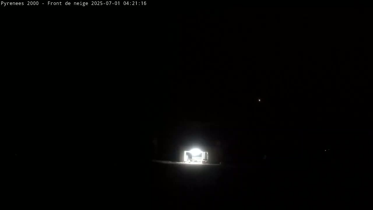 Bolquere, Pyrenees 2000  Ski Center & Ski Slopes Live Cam - Prades, Pyrenees-Orientales, Occitanie, France