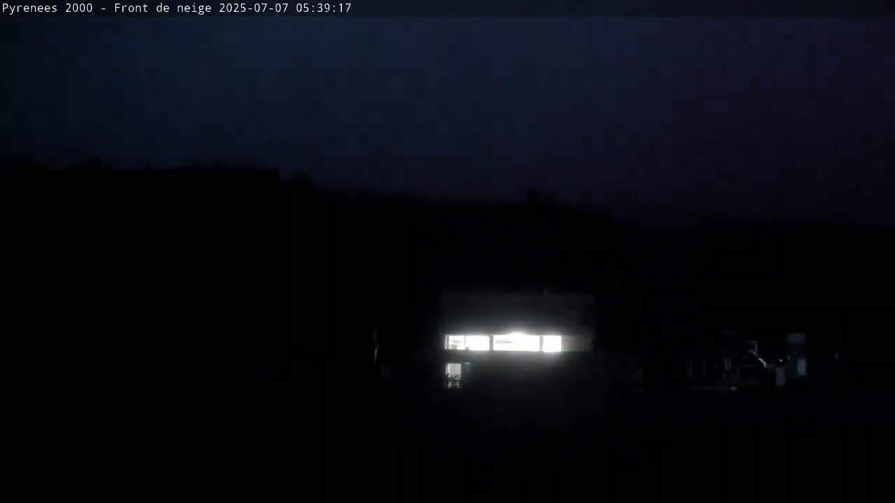 Bolquere, Pyrenees 2000  Ski Center & Ski Slopes Live Cam - Prades, Pyrenees-Orientales, Occitanie, France