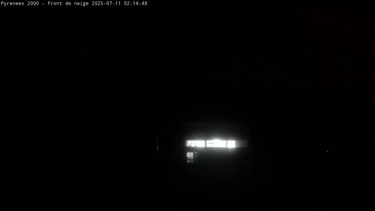 Bolquere, Pyrenees 2000  Ski Center & Ski Slopes Live Cam - Prades, Pyrenees-Orientales, Occitanie, France