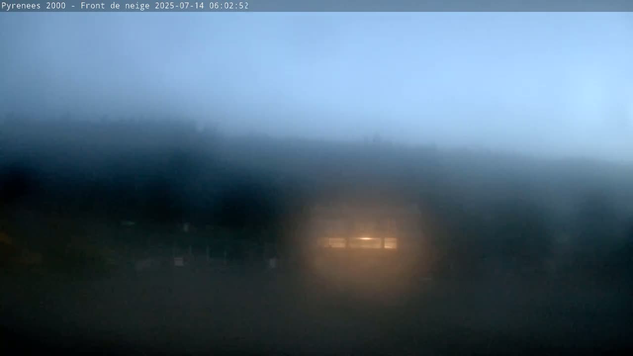 Bolquere, Pyrenees 2000  Ski Center & Ski Slopes Live Cam - Prades, Pyrenees-Orientales, Occitanie, France