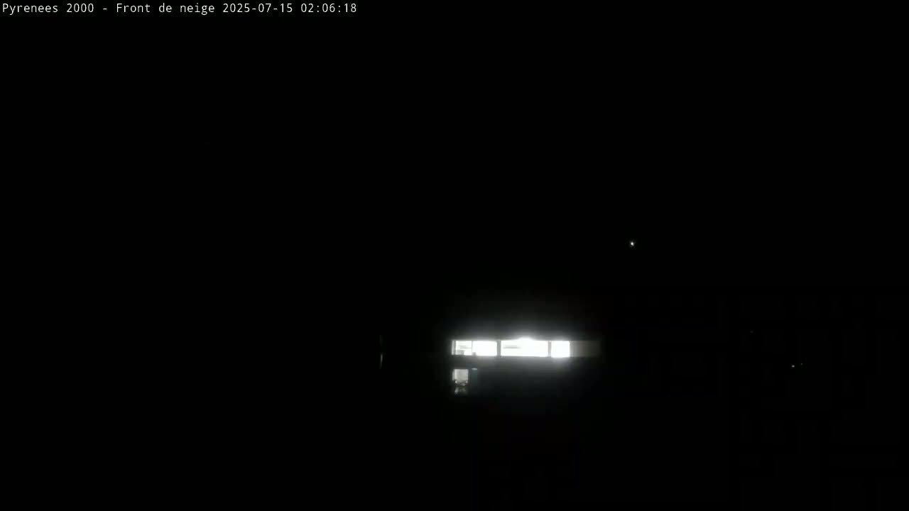 Bolquere, Pyrenees 2000  Ski Center & Ski Slopes Live Cam - Prades, Pyrenees-Orientales, Occitanie, France