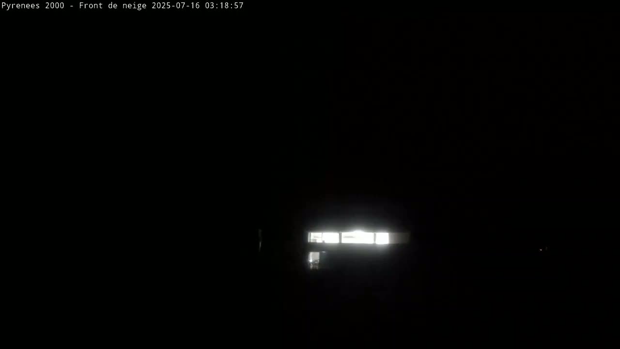 Bolquere, Pyrenees 2000  Ski Center & Ski Slopes Live Cam - Prades, Pyrenees-Orientales, Occitanie, France