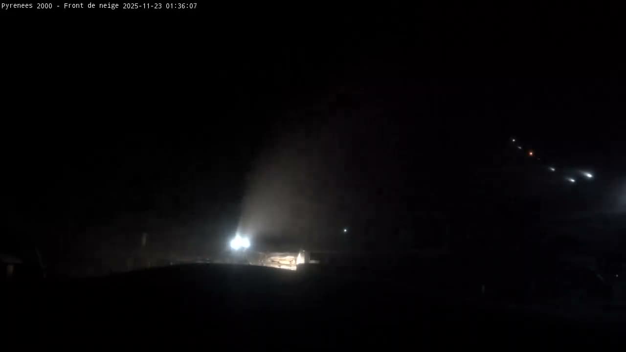 Bolquere, Pyrenees 2000  Ski Center & Ski Slopes Live Cam - Prades, Pyrenees-Orientales, Occitanie, France