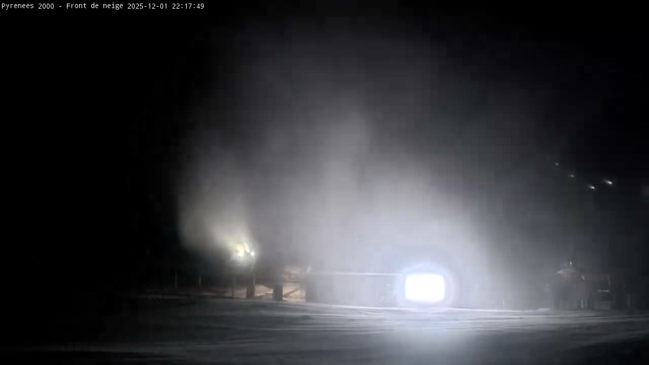 Bolquere, Pyrenees 2000  Ski Center & Ski Slopes Live Cam - Prades, Pyrenees-Orientales, Occitanie, France
