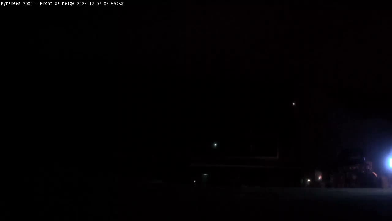 Bolquere, Pyrenees 2000  Ski Center & Ski Slopes Live Cam - Prades, Pyrenees-Orientales, Occitanie, France