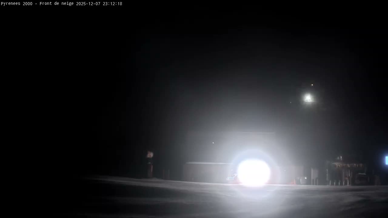 Bolquere, Pyrenees 2000  Ski Center & Ski Slopes Live Cam - Prades, Pyrenees-Orientales, Occitanie, France