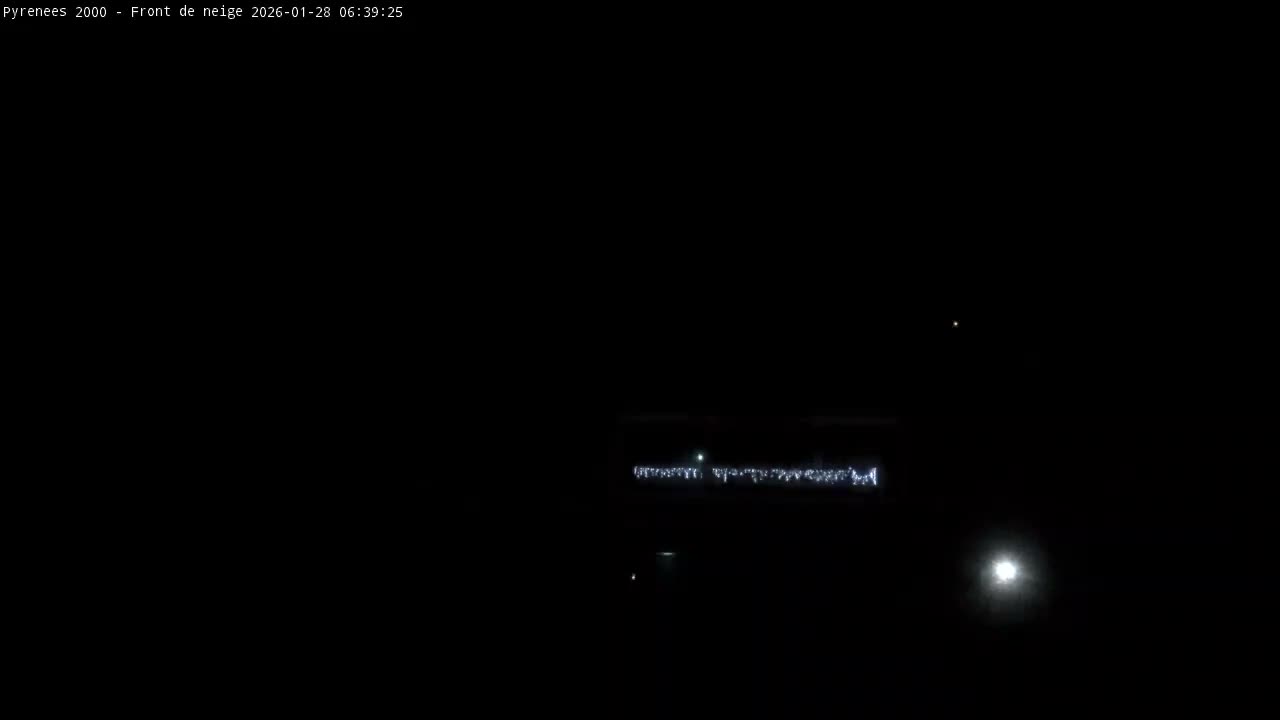 Bolquere, Pyrenees 2000  Ski Center & Ski Slopes Live Cam - Prades, Pyrenees-Orientales, Occitanie, France