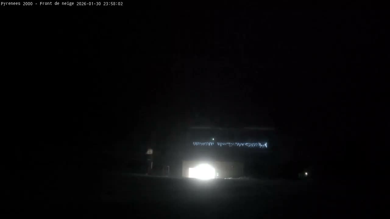 Bolquere, Pyrenees 2000  Ski Center & Ski Slopes Live Cam - Prades, Pyrenees-Orientales, Occitanie, France