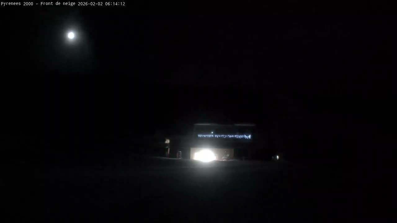 Bolquere, Pyrenees 2000  Ski Center & Ski Slopes Live Cam - Prades, Pyrenees-Orientales, Occitanie, France