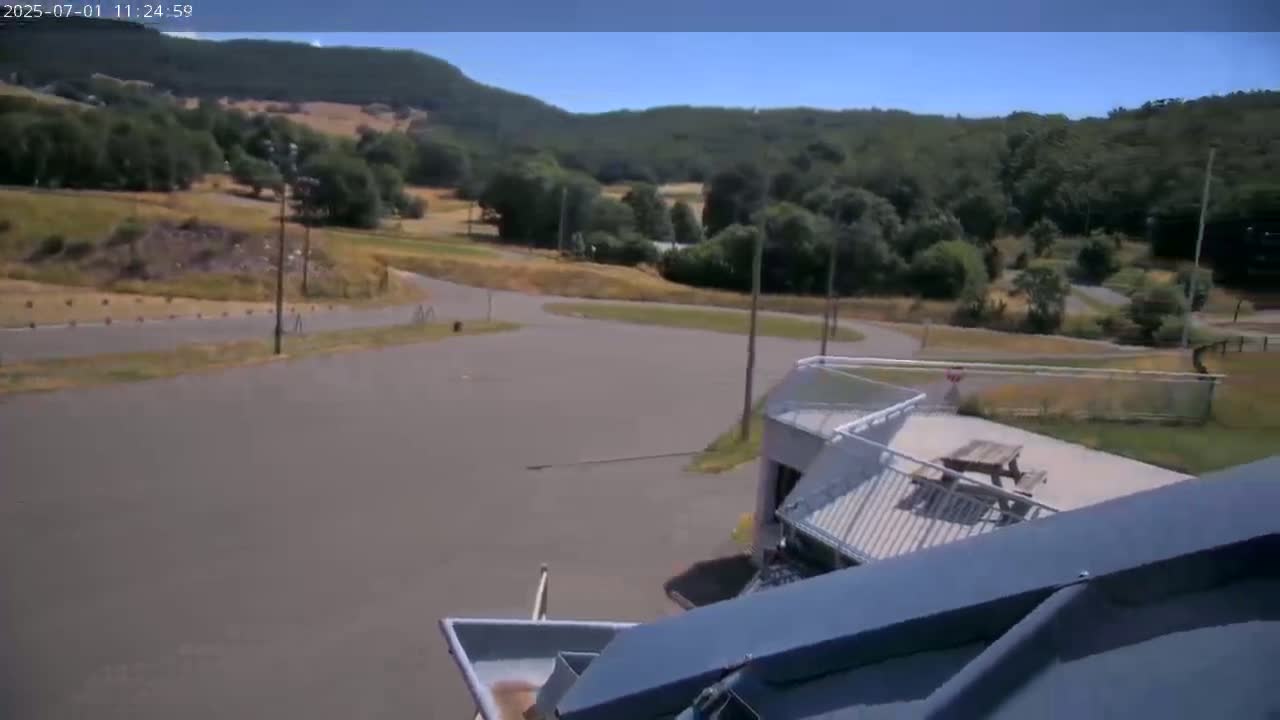 Haut-Valromey, Plateau de Retord, Stade de Biathlon Des Plans d'Hotonnes (Plans d'Hotonnes Biathlon Stadium) Live Cam - Belley, Ain, Auvergne-Rhône-Alpes, France