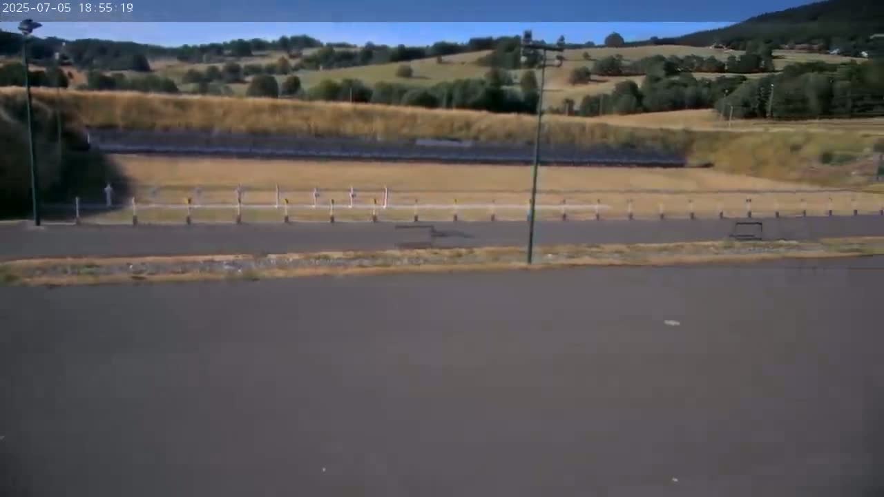 Haut-Valromey, Plateau de Retord, Stade de Biathlon Des Plans d'Hotonnes (Plans d'Hotonnes Biathlon Stadium) Live Cam - Belley, Ain, Auvergne-Rhône-Alpes, France