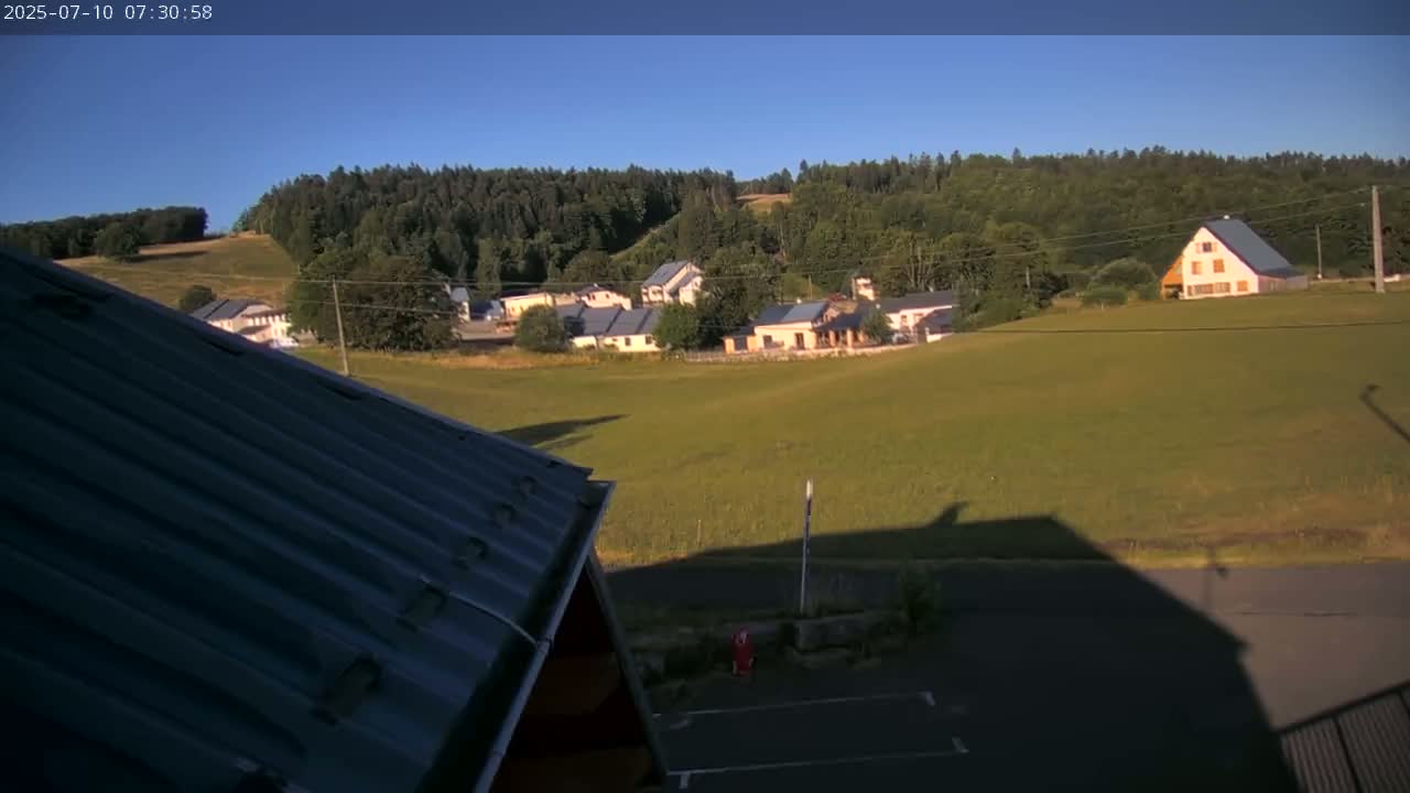 Haut-Valromey, Plateau de Retord, Stade de Biathlon Des Plans d'Hotonnes (Plans d'Hotonnes Biathlon Stadium) Live Cam - Belley, Ain, Auvergne-Rhône-Alpes, France