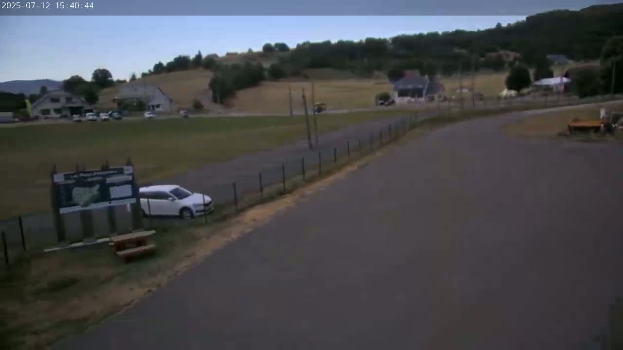 Haut-Valromey, Plateau de Retord, Stade de Biathlon Des Plans d'Hotonnes (Plans d'Hotonnes Biathlon Stadium) Live Cam - Belley, Ain, Auvergne-Rhône-Alpes, France