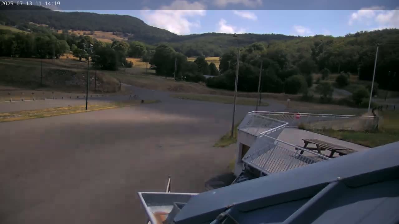 Haut-Valromey, Plateau de Retord, Stade de Biathlon Des Plans d'Hotonnes (Plans d'Hotonnes Biathlon Stadium) Live Cam - Belley, Ain, Auvergne-Rhône-Alpes, France