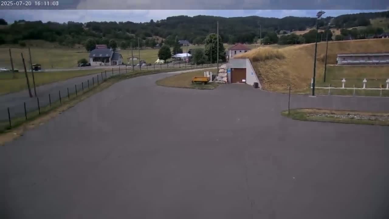 Haut-Valromey, Plateau de Retord, Stade de Biathlon Des Plans d'Hotonnes (Plans d'Hotonnes Biathlon Stadium) Live Cam - Belley, Ain, Auvergne-Rhône-Alpes, France
