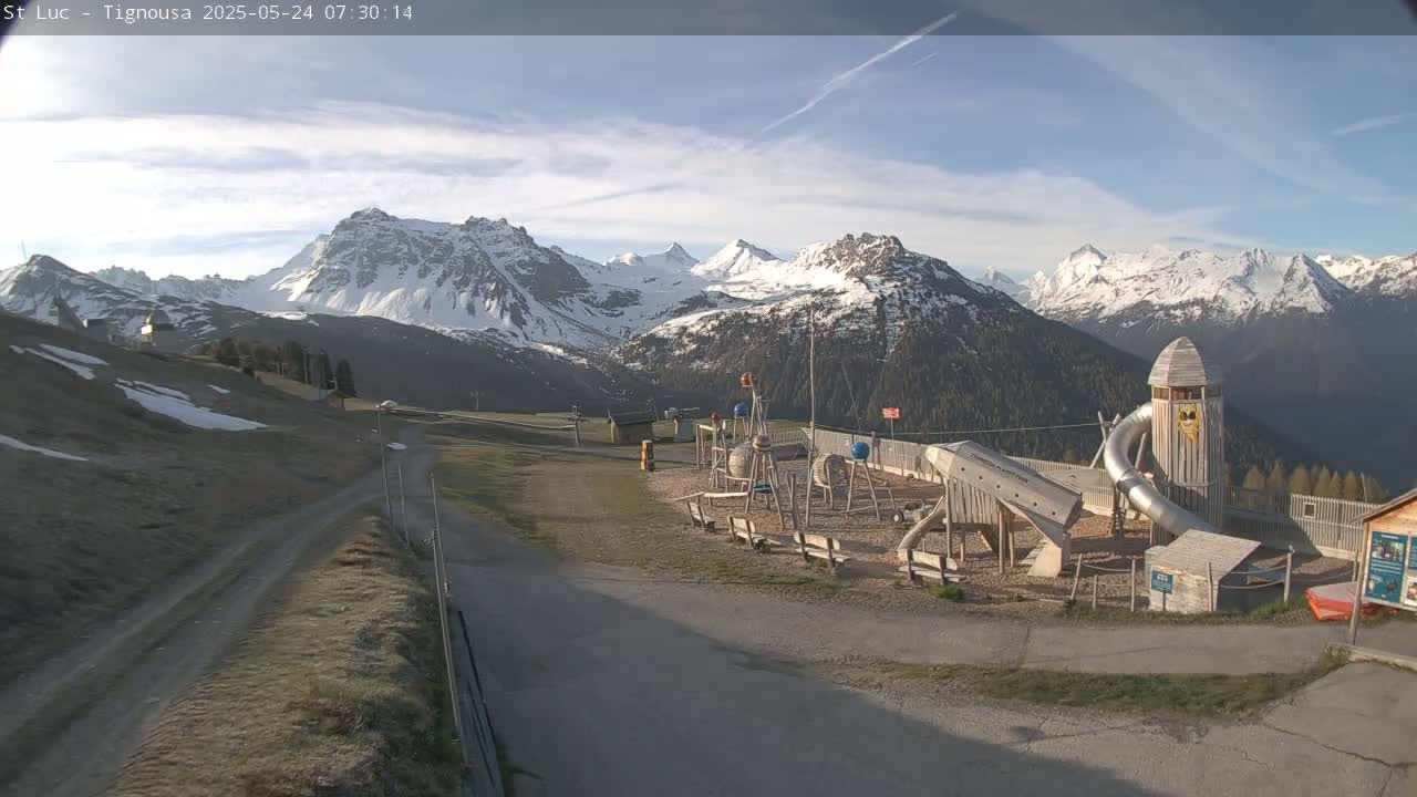 Saint Luc, Tignousa & Swiss Alps View  Live Cam - Anniviers, Sierre, Valais, Switzerland