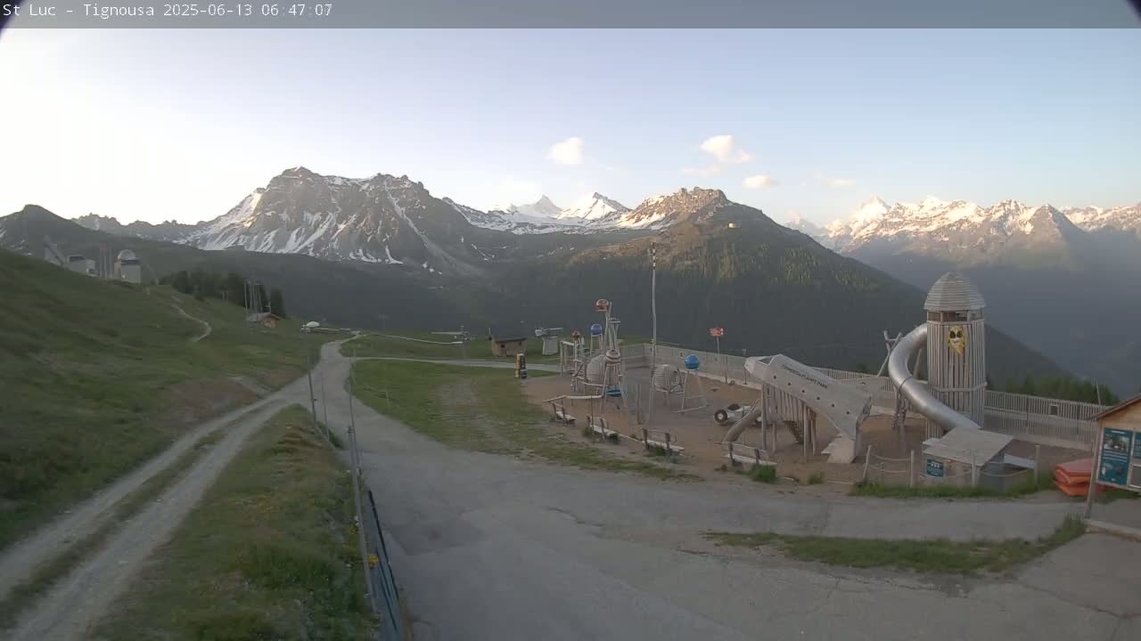 Saint Luc, Tignousa & Swiss Alps View  Live Cam - Anniviers, Sierre, Valais, Switzerland