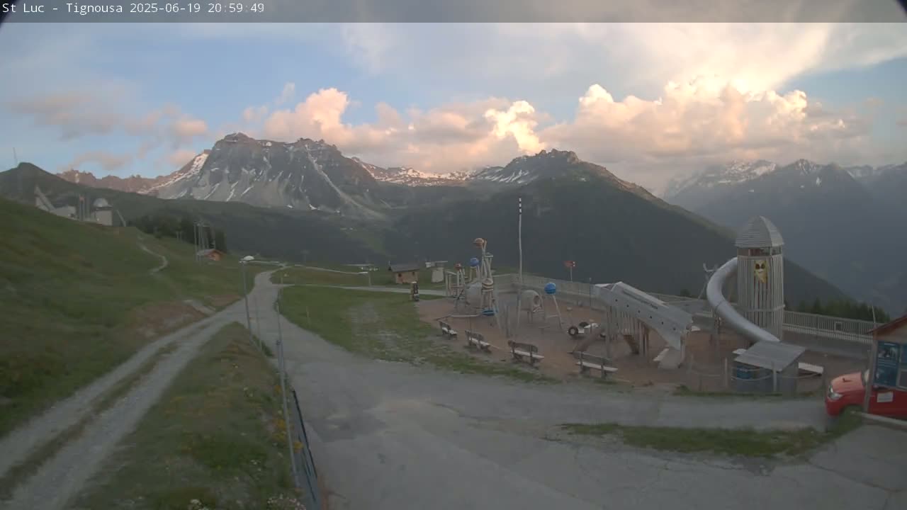 Saint Luc, Tignousa & Swiss Alps View  Live Cam - Anniviers, Sierre, Valais, Switzerland