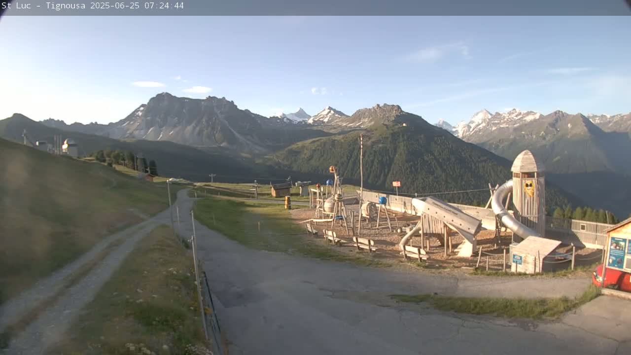 Saint Luc, Tignousa & Swiss Alps View  Live Cam - Anniviers, Sierre, Valais, Switzerland