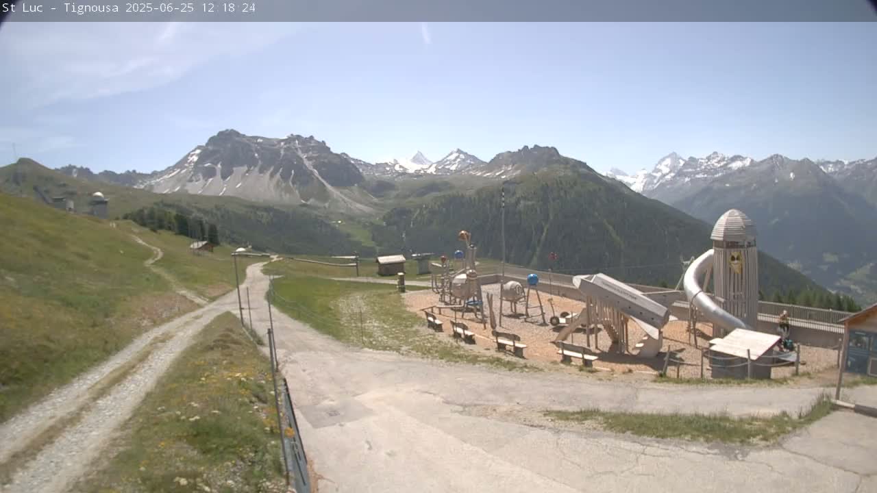 Saint Luc, Tignousa & Swiss Alps View  Live Cam - Anniviers, Sierre, Valais, Switzerland