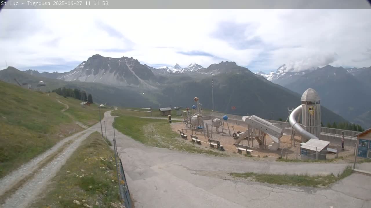 Saint Luc, Tignousa & Swiss Alps View  Live Cam - Anniviers, Sierre, Valais, Switzerland