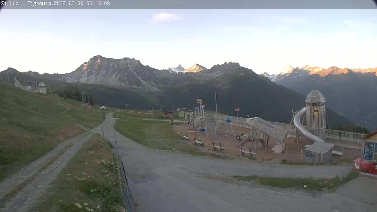 Saint Luc, Tignousa & Swiss Alps View  Live Cam - Anniviers, Sierre, Valais, Switzerland