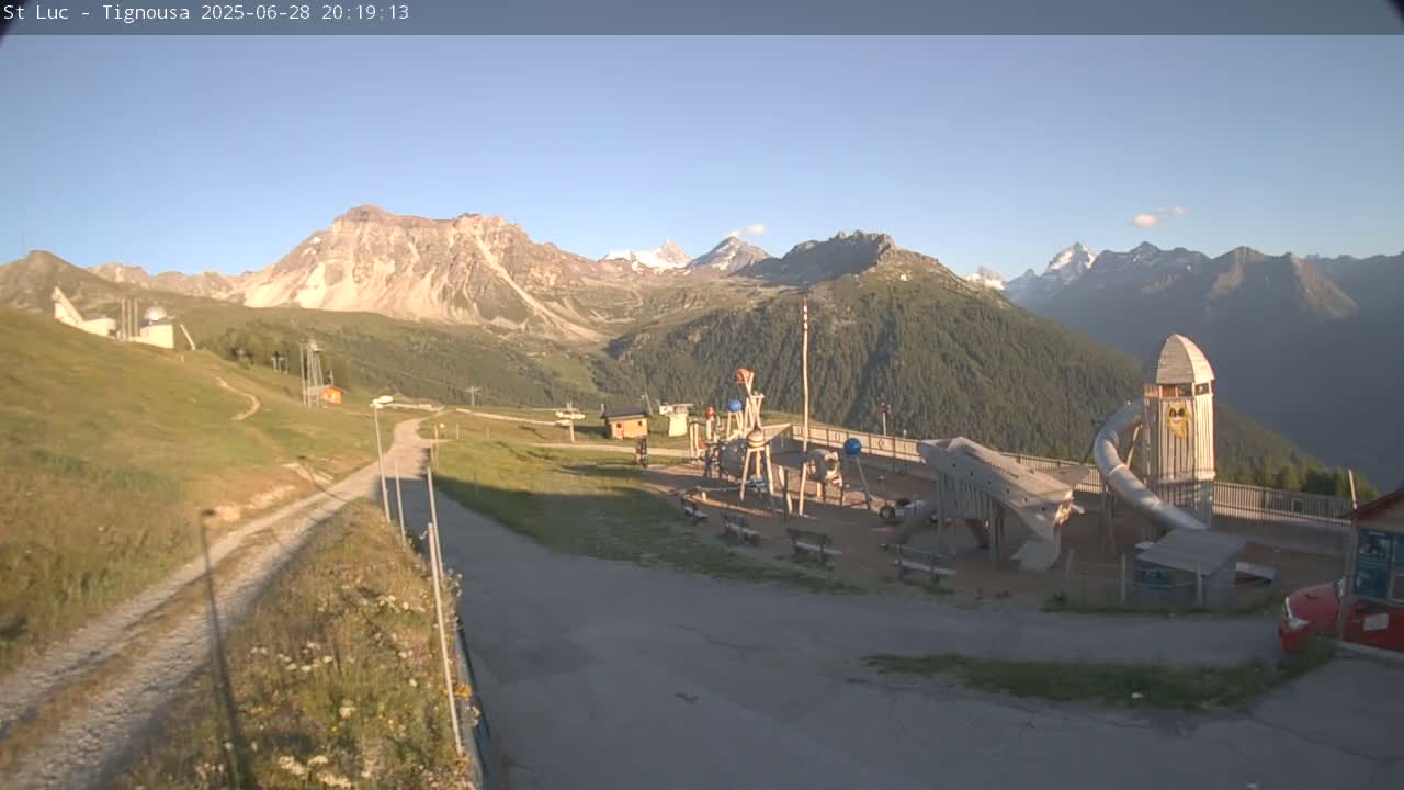 Saint Luc, Tignousa & Swiss Alps View  Live Cam - Anniviers, Sierre, Valais, Switzerland
