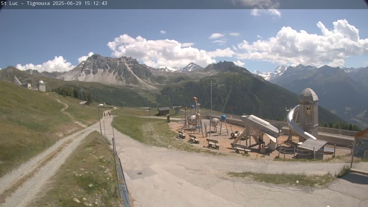 Saint Luc, Tignousa & Swiss Alps View  Live Cam - Anniviers, Sierre, Valais, Switzerland