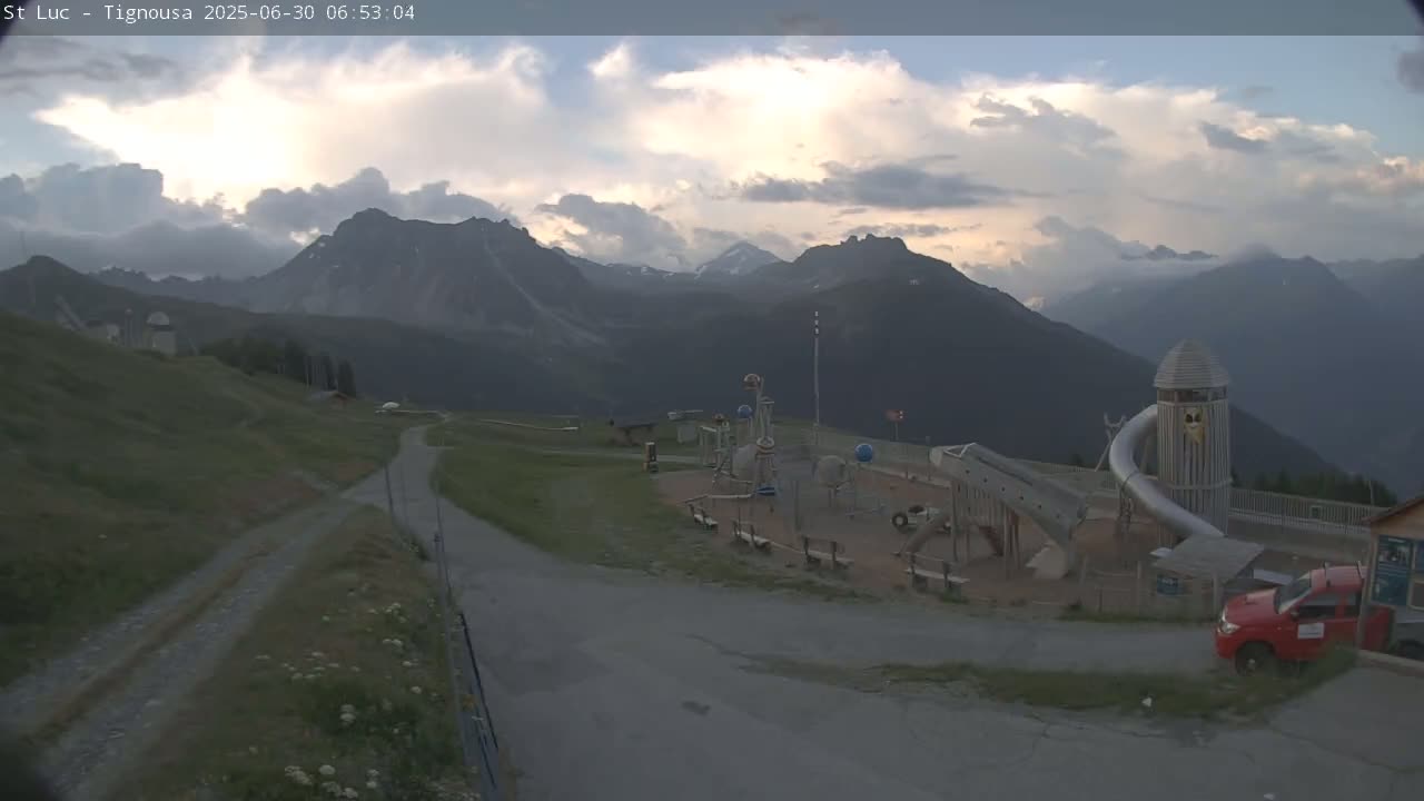 Saint Luc, Tignousa & Swiss Alps View  Live Cam - Anniviers, Sierre, Valais, Switzerland