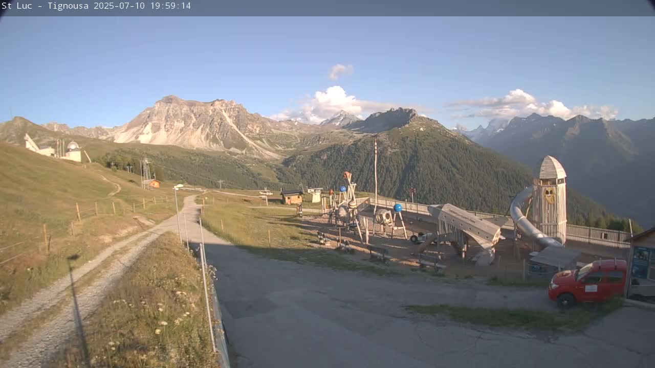 Saint Luc, Tignousa & Swiss Alps View  Live Cam - Anniviers, Sierre, Valais, Switzerland