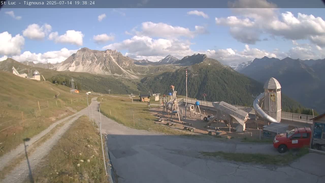 Saint Luc, Tignousa & Swiss Alps View  Live Cam - Anniviers, Sierre, Valais, Switzerland