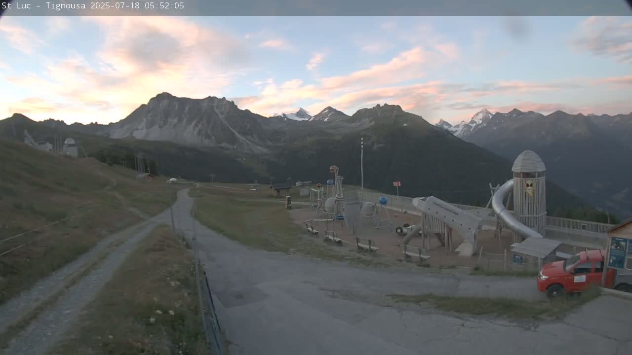 Saint Luc, Tignousa & Swiss Alps View  Live Cam - Anniviers, Sierre, Valais, Switzerland