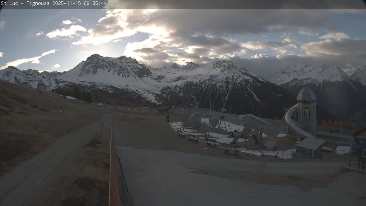 Saint Luc, Tignousa & Swiss Alps View  Live Cam - Anniviers, Sierre, Valais, Switzerland