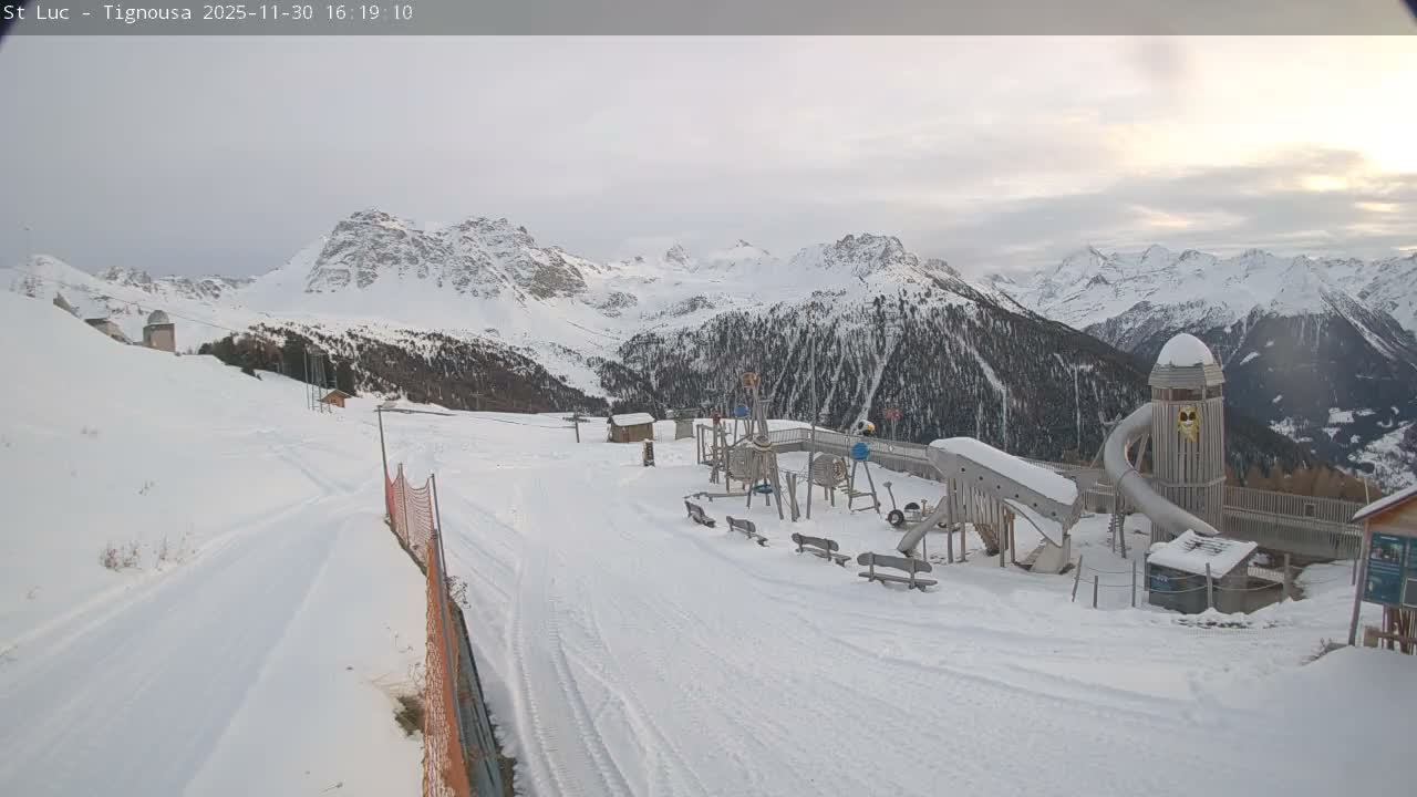 Saint Luc, Tignousa & Swiss Alps View  Live Cam - Anniviers, Sierre, Valais, Switzerland